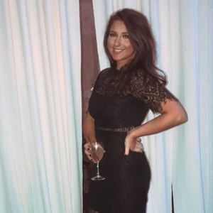 Meet your Posher, Gina